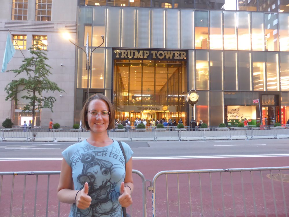 Nordic Republicans' President Lauren Ell in front of the Trump Tower in New York City