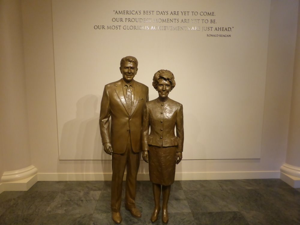 Statues of Ronald and Nancy Reagan at the Ronald Reagan Presidential Library in Simi Valley, CA