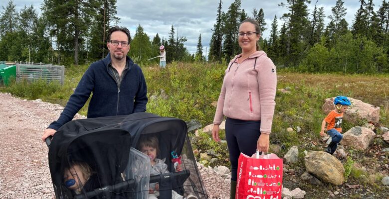 Family in Sweden picking up trash.